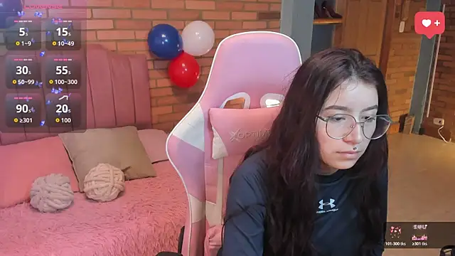 Snapshot of Amy_joones chatting on July 6, 2026, 11:07 am Amy joones online show from July 6, 2026, 11:07 am