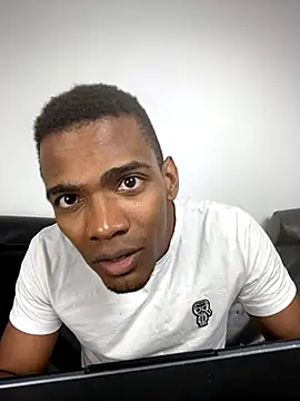 Snapshot of Lonelyfetishguy chatting on September 30, 2025, 9:09 pm Lonelyfetishguy online show from September 30, 2025, 9:09 pm