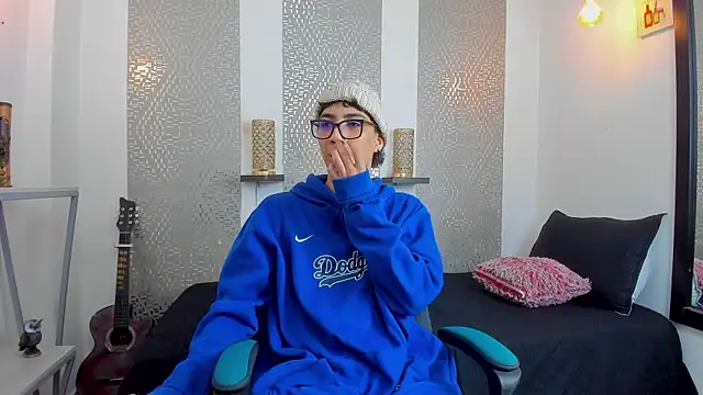 Nikolay Gregori online show from February 14, 2025, 4:15 am