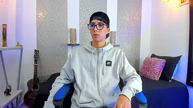 Nikolay Gregori online show from March 4, 2025, 3:55 am