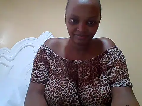 Sexxy-Shie online show from June 29, 2026, 9:48 am