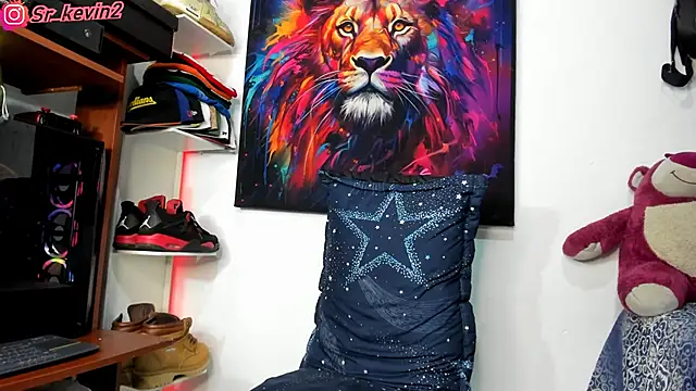 Snapshot of Pantera_black_21 chatting on March 9, 2025, 2:54 pm Pantera black 21 online show from March 9, 2025, 2:54 pm