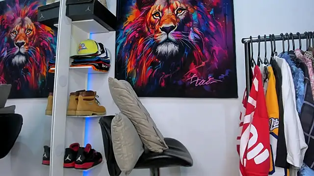 Snapshot of Pantera_black_21 chatting on October 21, 2025, 2:34 am Pantera black 21 online show from October 21, 2025, 2:34 am