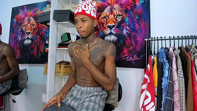 Snapshot of Pantera_black_21 chatting on October 27, 2025, 8:29 am Pantera black 21 online show from October 27, 2025, 8:29 am