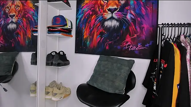 Snapshot of Pantera_black_21 chatting on November 28, 2025, 11:13 am Pantera black 21 online show from November 28, 2025, 11:13 am