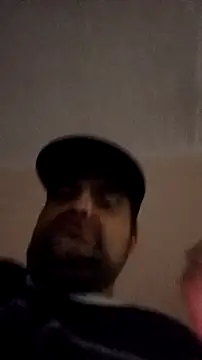 Miguel16i online show from October 25, 2025, 3:58 am