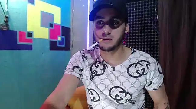 Snapshot of xxxxhotxoxo chatting on January 17, 2025, 3:45 am xxxxhotxoxo online show from January 17, 2025, 3:45 am