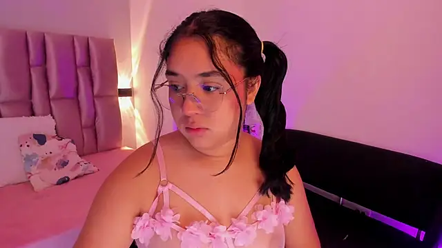 NikyBrookss online show from March 14, 2026, 11:04 am