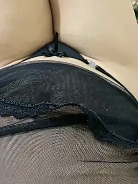 couple shy online show from October 21, 2025, 1:50 am