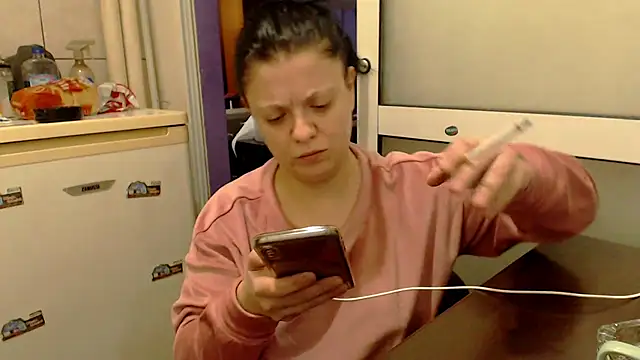 AdriannaLily online show from January 15, 2025, 9:09 pm