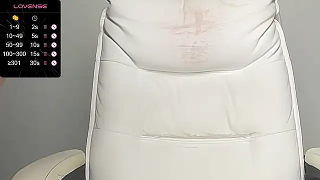 Snapshot of RRUUBBYYY chatting on September 23, 2025, 6:44 pm RRUUBBYYY online show from September 23, 2025, 6:44 pm