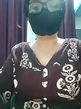 Aishwaryaa 69 online show from September 11, 2025, 3:12 pm