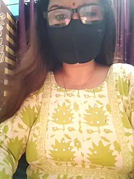 Aishwaryaa 69 online show from September 12, 2025, 3:34 pm