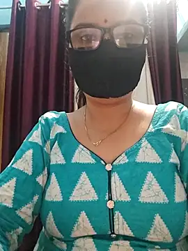 Aishwaryaa 69 online show from October 8, 2025, 9:40 am