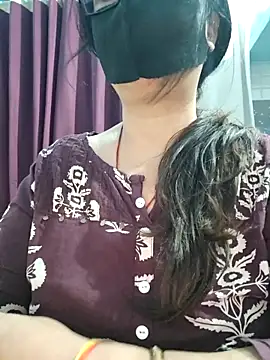 Aishwaryaa 69 online show from June 15, 2026, 9:22 am