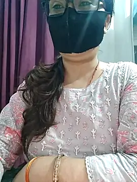 Aishwaryaa 69 online show from July 9, 2026, 3:21 am