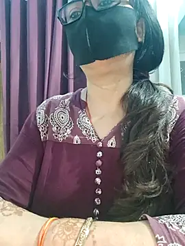 Aishwaryaa 69 online show from July 26, 2026, 3:47 am