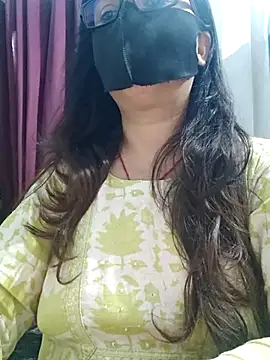 Aishwaryaa 69 online show from July 27, 2026, 2:18 am