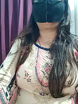 Aishwaryaa 69 online show from July 28, 2026, 11:50 am