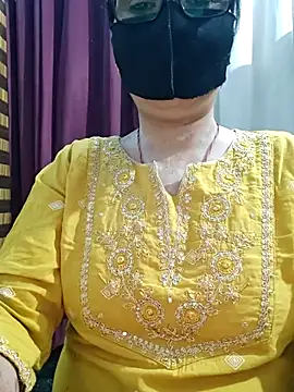 Aishwaryaa 69 online show from July 30, 2026, 5:06 am