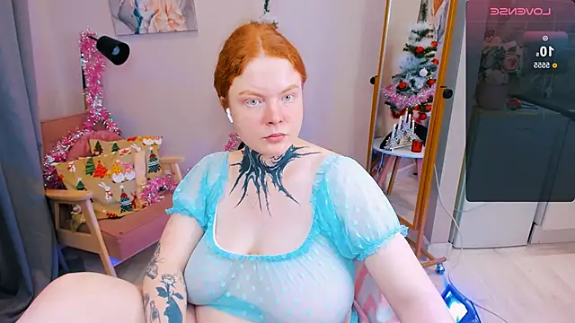 Snapshot of Cassie_xKiss chatting on December 27, 2024, 4:43 pm Cassie xKiss online show from December 27, 2024, 4:43 pm