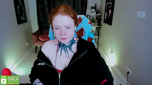 Snapshot of Cassie_xKiss chatting on March 21, 2025, 3:01 am Cassie xKiss online show from March 21, 2025, 3:01 am