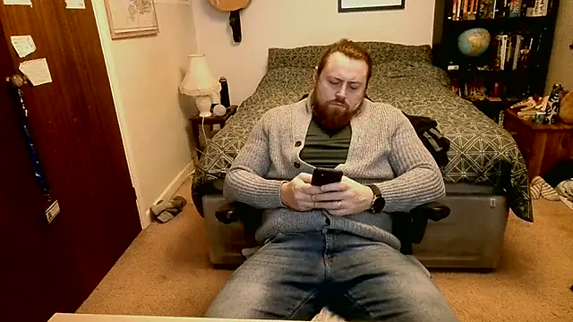 Hairy Guy30 online show from January 11, 2025, 9:57 pm