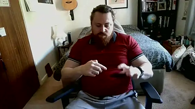 Hairy Guy30 online show from April 30, 2026, 4:46 pm