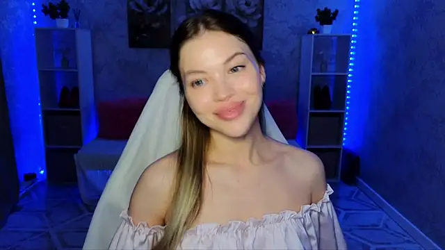 Snapshot of EmmyMills chatting on June 30, 2026, 9:49 pm EmmyMills online show from June 30, 2026, 9:49 pm