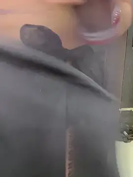 Cute-Russian online show from February 8, 2025, 5:40 am