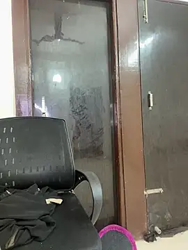 Cute-Russian online show from March 21, 2025, 3:33 am