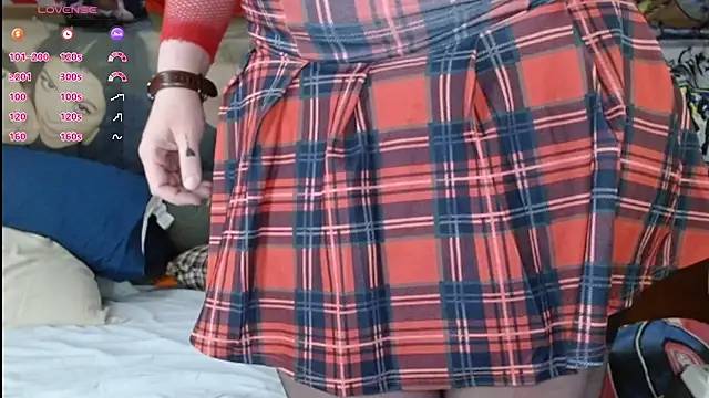 Snapshot of cosmicjones chatting on November 27, 2025, 9:33 am cosmicjones online show from November 27, 2025, 9:33 am