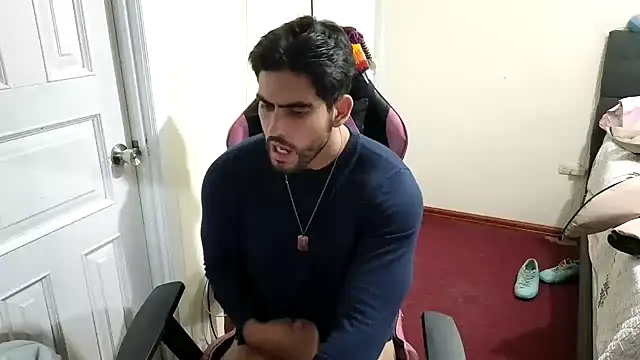 Jackyrose online show from December 16, 2025, 11:21 pm