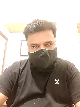 Snapshot of Hunk-Hand6 chatting on December 18, 2025, 8:48 pm Hunk-Hand6 online show from December 18, 2025, 8:48 pm