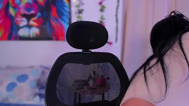 BellaHarllow online show from December 5, 2024, 2:20 am