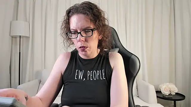 SaraDesirexo online show from March 7, 2026, 2:19 am