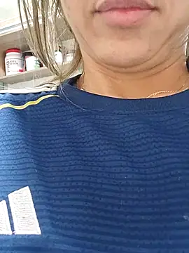 melissa 35  online show from October 20, 2025, 11:43 am