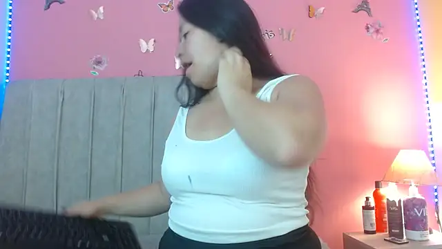 Snapshot of monickhot303av chatting on March 5, 2025, 3:29 am monickhot303av online show from March 5, 2025, 3:29 am