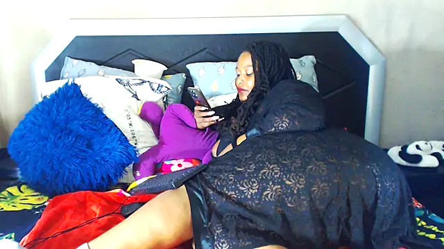 Snapshot of Bulkyyass chatting on January 7, 2025, 4:08 am Bulkyyass online show from January 7, 2025, 4:08 am