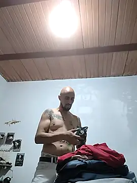 fire menxxx001 online show from May 9, 2026, 12:27 am