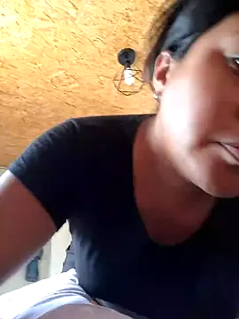 Snapshot of KasiaVenus_ chatting on January 4, 2025, 4:43 pm KasiaVenus online show from January 4, 2025, 4:43 pm