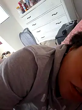 Snapshot of KasiaVenus_ chatting on January 11, 2025, 12:18 pm KasiaVenus online show from January 11, 2025, 12:18 pm