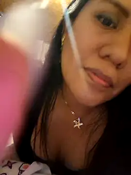 Snapshot of KasiaVenus_ chatting on October 19, 2025, 5:30 am KasiaVenus online show from October 19, 2025, 5:30 am