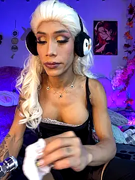 Alexa Chanell Oficial online show from October 28, 2025, 11:40 pm