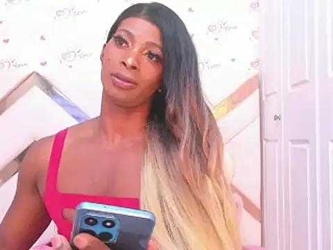 Snapshot of BriggitteEbonny chatting on March 2, 2025, 8:40 pm BriggitteEbonny online show from March 2, 2025, 8:40 pm