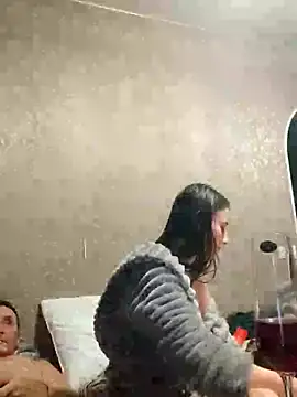 Snapshot of Viause_Kentauelle chatting on January 3, 2025, 12:08 pm Viause Kentauelle online show from January 3, 2025, 12:08 pm