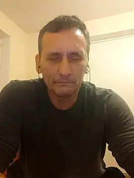 Snapshot of Viause_Kentauelle chatting on February 17, 2025, 6:59 pm Viause Kentauelle online show from February 17, 2025, 6:59 pm