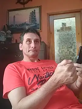 Snapshot of Viause_Kentauelle chatting on March 18, 2025, 7:41 am Viause Kentauelle online show from March 18, 2025, 7:41 am