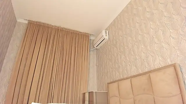 heyheyneko online show from March 14, 2026, 10:04 pm