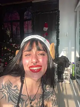 Snapshot of _Artemisa_X chatting on December 24, 2024, 9:22 pm Artemisa X online show from December 24, 2024, 9:22 pm